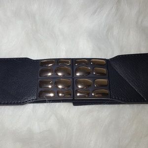 10 for $20 Black Gold Retro inspired elastic belt